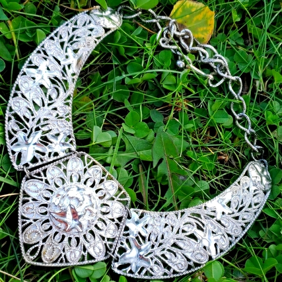 Vtg Barrera for Avon Chunky Ornate Collar Necklace - Picture 4 of 10